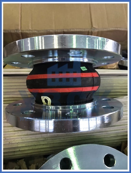 компенсатор резиновый фланцевый в Камышине